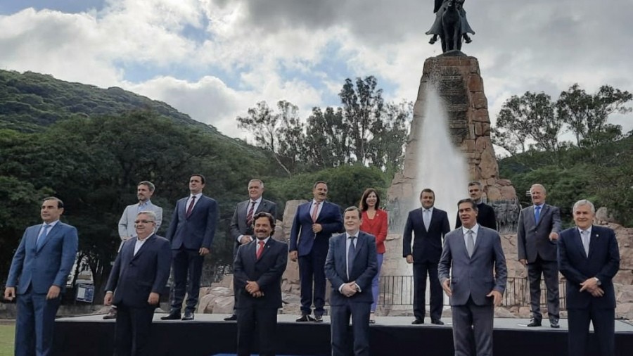 ¿Es hora de formar el bloque «Norte Grande» en el Congreso?… – Por: Daniel Salmoral