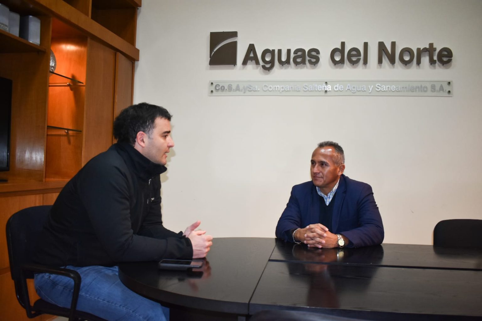 La Municipalidad y Aguas del Norte optimizarán los arreglos y el mantenimiento de calles. VIDEO/FOTOS