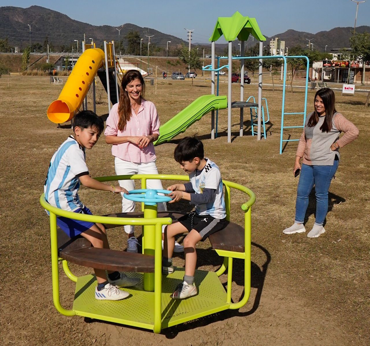 La Municipalidad avanza con el Plan de Mejora y Renovación de Plazas en distintos barrios