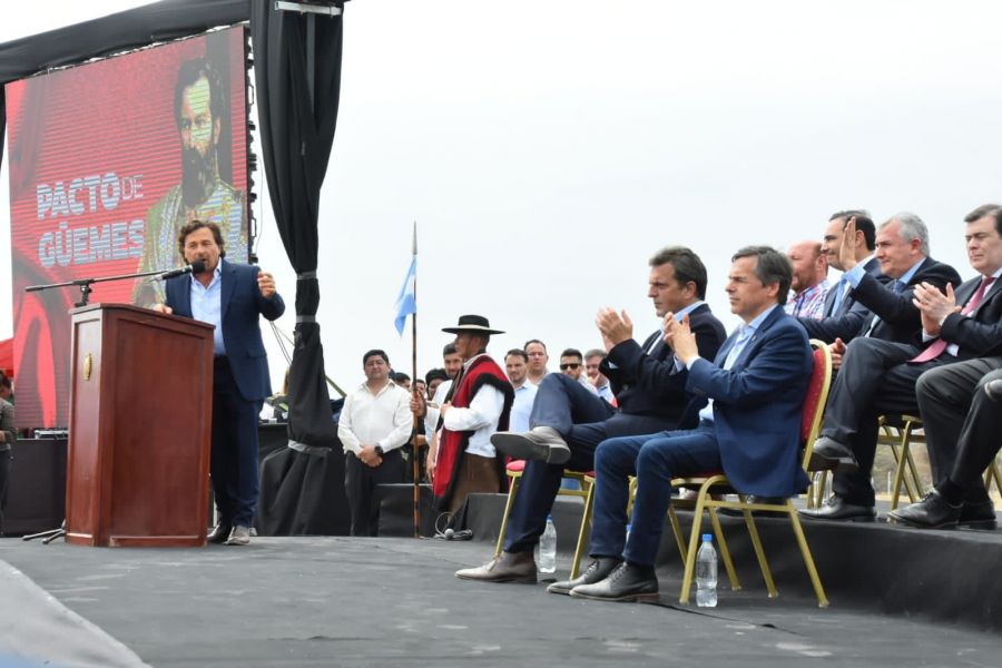 En Salta se firmó un histórico acuerdo para el Norte Grande: Se generarán 2500 MW de energías renovables. VIDEO/FOTOS