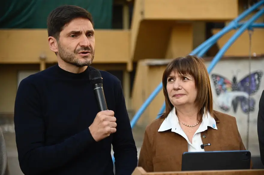 Elecciones en Santa Fe: Maximiliano Pullaro busca ratificar su triunfo sobre el PJ y JxC en recuperar ánimo para la pelea con Milei