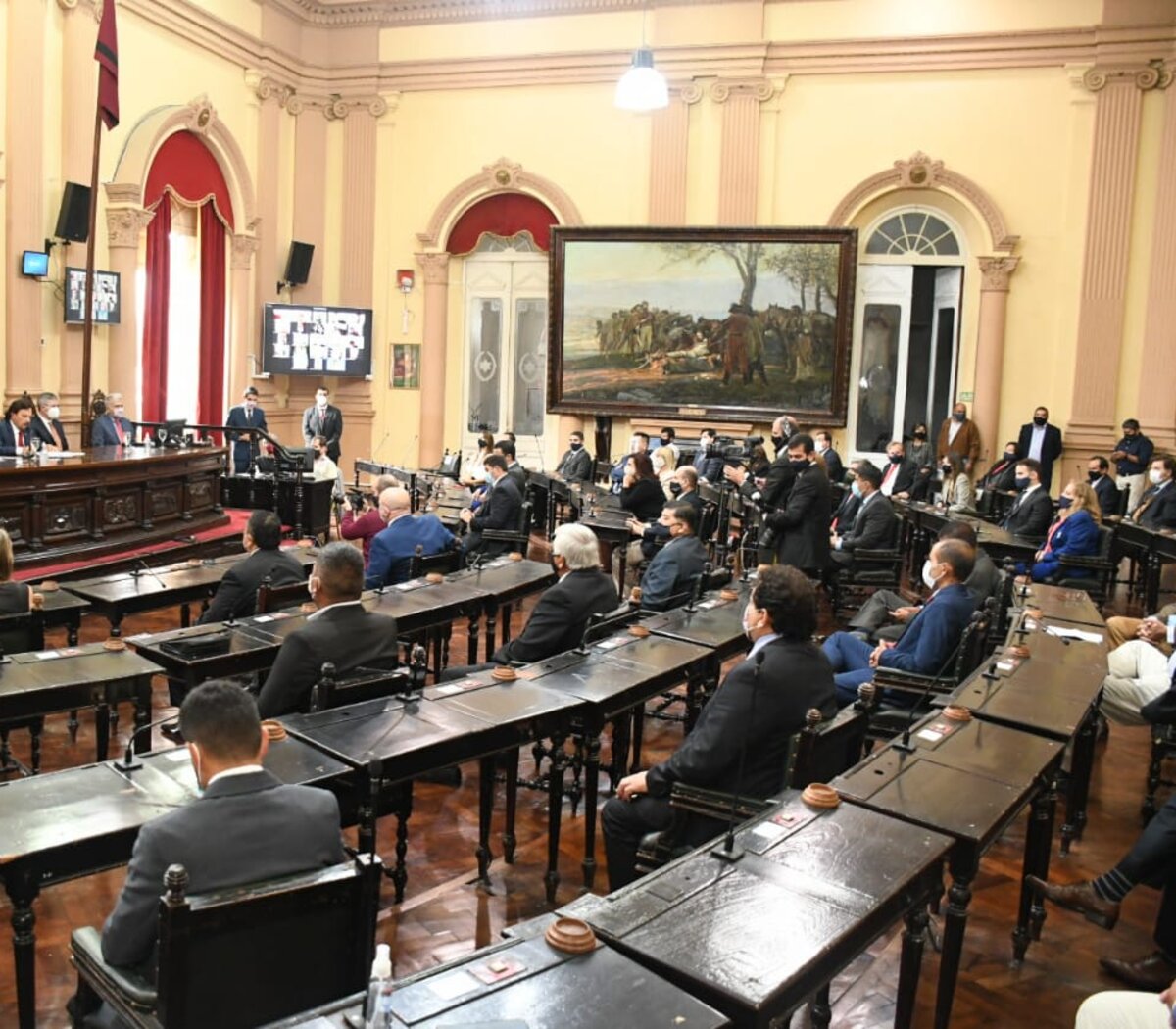 Sesiona la Cámara de Diputados de la Provincia