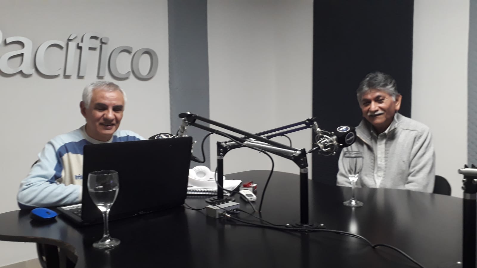 Moisés «Chino» Sánchez (economista-politólogo): «Javier Milei es el primer anarquista en el mundo que llega a ser Presidente»