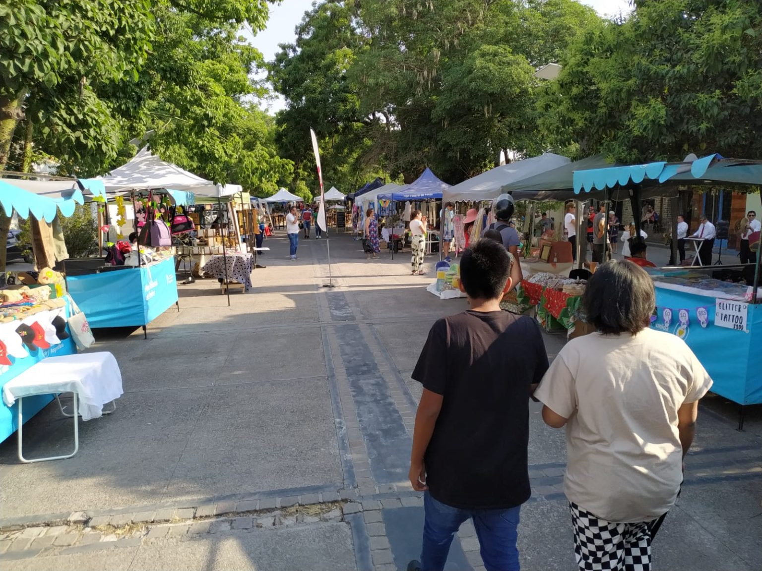 Los Paseos Artesanales funcionan todos los fines de semana durante el verano