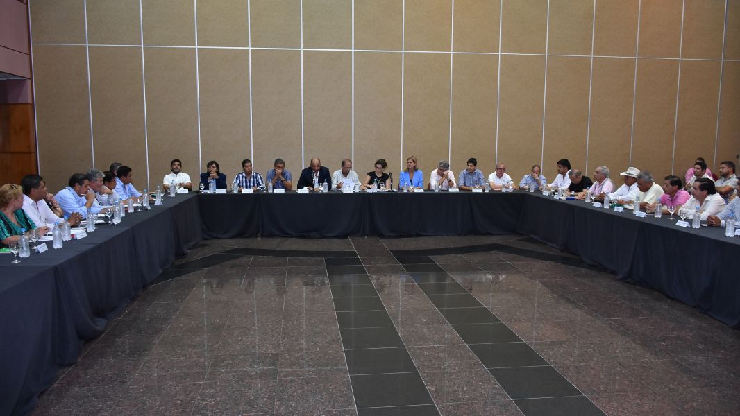 En la continuidad de la negociación salarial, se acordó la conformación de mesas sectoriales. VIDEO