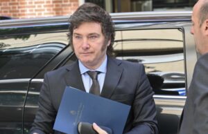 Encuesta: La imagen negativa de Milei se acerca al 60 por ciento