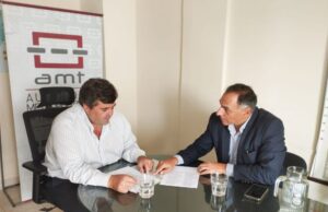 La AMT convocó a Saeta para analizar la situación de los Pases Libres universitarios