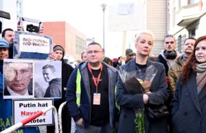 Rusia: protesta opositora en el último día de una elección con ganador cantado