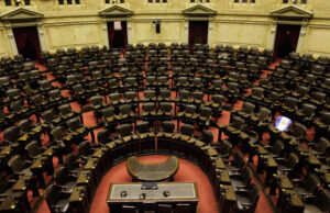 Por los feriados en el Congreso la negociación parlamentaria se muda a las provincias