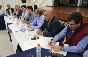 Acompañamiento a sectores económicos: $500 millones de asistencia financiera y descuento en energía del 30%. VIDEO/FOTOS
