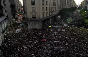 El primer límite a Milei – Por: Walter Curia