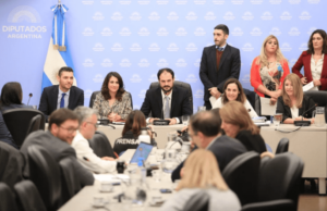 Diputados: la Ley Bases obtuvo dictamen y se debatirá en el recinto el próximo lunes