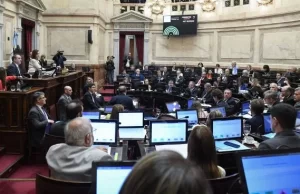 Aumento a la dieta de senadores: la «casta» en estado puro… – Por: Daniel Salmoral