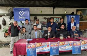 Este domingo se realiza la 30° edición del Concurso de la Empanada «Roberto Romero». VIDEO/FOTOS