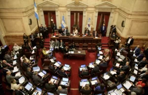Votos en el Senado: días de «poroteo» – Por: Daniel Salmoral