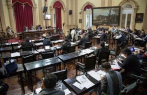 Nueva sesión de la Cámara de Diputados de la Provincia