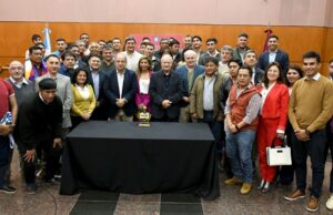 Autoridades de Concejos Deliberantes de la provincia firmaron el Pacto de Güemes. VIDEO/FOTOS