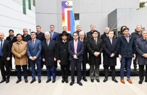 En la AMIA, el gobernador Sáenz participó del Encuentro Federal por la Memoria