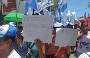 Un estudio de la UCA estimó que la pobreza en Argentina ascendió al 55,5% y la indigencia al 17,5%
