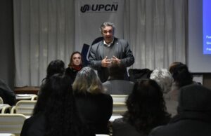 Este viernes se realiza un curso para personas que están a cargo del cuidado de un adulto mayor