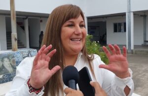 Claudia Vilte (coordinadora gral. Escuela de Emprendedores): «Nos agradecen que les enseñemos cómo armar su estructura de negocios»