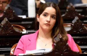 Feroz interna en el bloque de La Libertad Avanza por visita a genocidas en Ezeiza