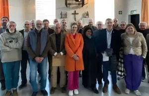 Se conoció la foto de la visita de diputados libertarios a Astiz y otros represores en Ezeiza