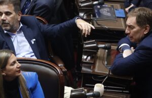 Los libertarios exploran un interbloque con el PRO como primer paso de un cogobierno