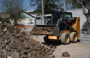 La Municipalidad lleva adelante apertura de canales, tareas de drenaje y hormigonado en diferentes puntos de la ciudad