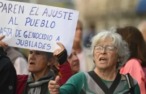 Jubilados vuelven a marchar masivamente este miércoles contra el veto de Javier Milei
