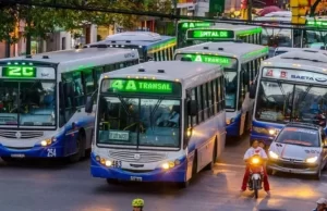 El Gobierno acordó con la UTA y con los empresarios un aumento y este jueves no habrá paro de colectivos