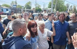 Cristina Kirchner a modo campaña en La Matanza. VIDEOS/FOTOS