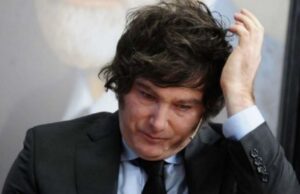 Esperando la carroza – Por: Daniel Salmoral