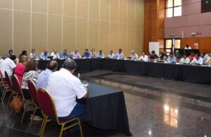 Nueva reunión paritaria con los gremios de la administración pública