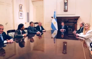 Presupuesto 2025: Milei envió a los gobernadores 73% menos de fondos discrecionales que en 2023