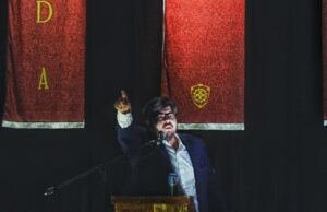 Con estética de Mussolini, Santiago Caputo lanza el «brazo armado» libertario. VIDEO/FOTOS