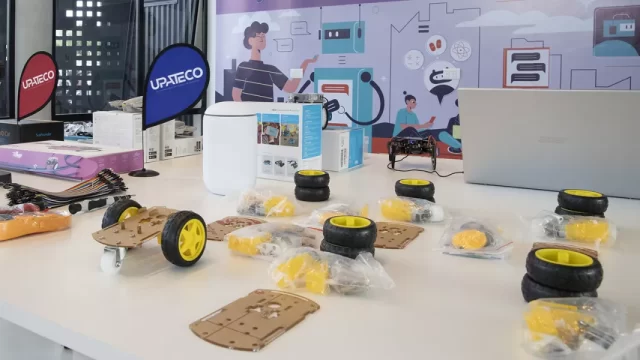 upatecorobot
