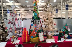 Hasta este viernes 20 se podrá visitar la exposición de árboles navideños en el CCM. VIDEO/FOTOS
