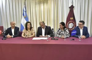 Por primera vez estudiantes de medicina del interior podrán hacer el curso ingreso en su municipio de origen. VIDEO