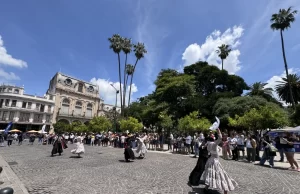 La Ciudad lanzó la temporada de verano 2025. VIDEO/FOTOS