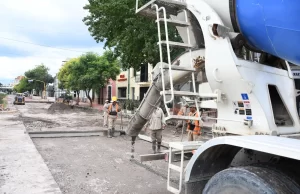 Obras en la Ciudad: hormigón en Paseo Güemes y señalética en distintos puntos. VIDEO/FOTOS