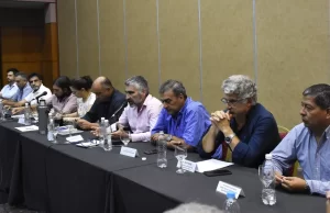 Nueva reunión con los gremios de la administración pública provincial