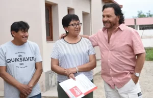 El gobernador Sáenz entregó 20 casas en Animaná: Durante la gestión más de 4200 familias ya son propietarias. FOTOS