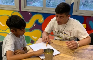 La Municipalidad y la UNSa brindan clases de apoyo secundario. FOTOS