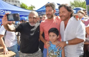 Barrio Mosconi: Con la presencia del Intendente y el Gobernador se realizó una nueva edición de “La Muni en tu Barrio». VIDEOS/FOTOS