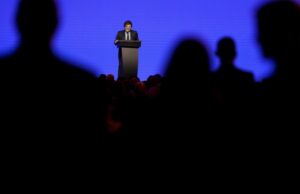 El rechazo a la gestión de Milei roza el 60% y la mayoría desaprueba el acuerdo con el FMI