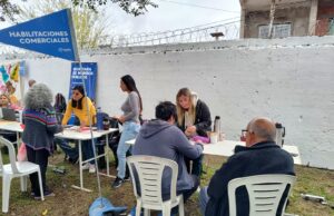 Servicios para comerciantes en “La Muni en tu barrio”. FOTOS