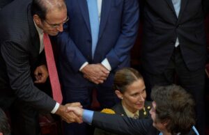 El Gobierno presiona a García Mansilla para que continúe en la Corte: “No se tiene que dejar operar”