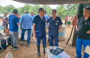 Durante la inundación en Santa Victoria Este se atendió la salud de más de 800 personas. FOTOS