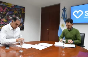 El municipio recibió colectivos por parte de Saeta. VIDEO/FOTOS